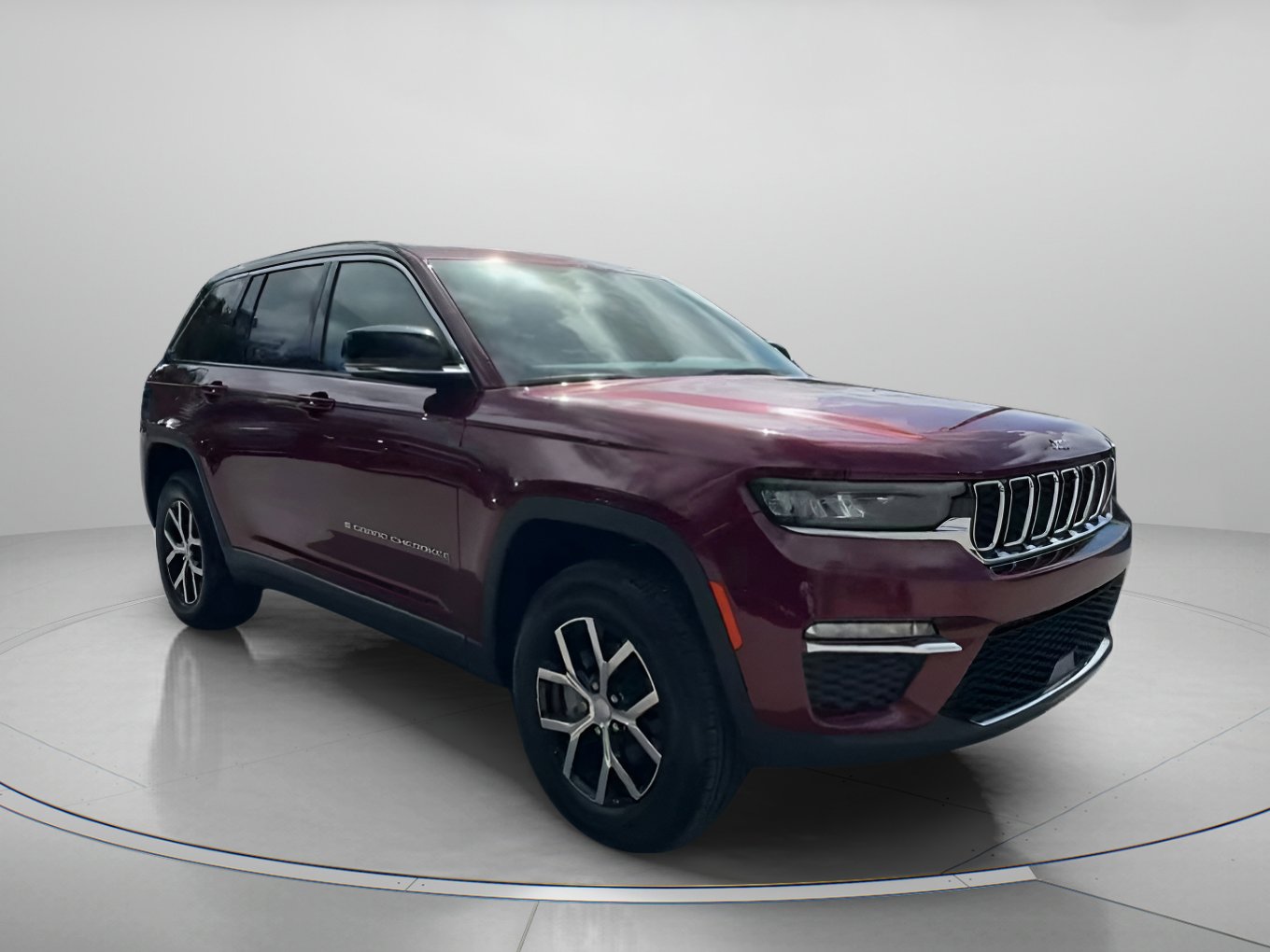 2025 Jeep Grand Cherokee Limited photo 2