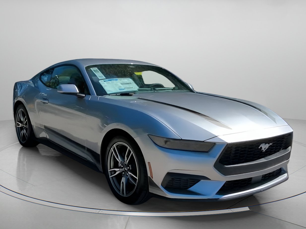 2025 Ford Mustang EcoBoost photo 2