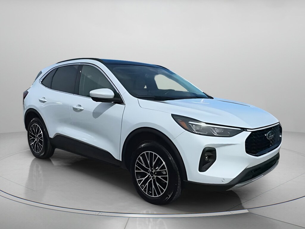 New 2026 Ford Escape PHEV SUV