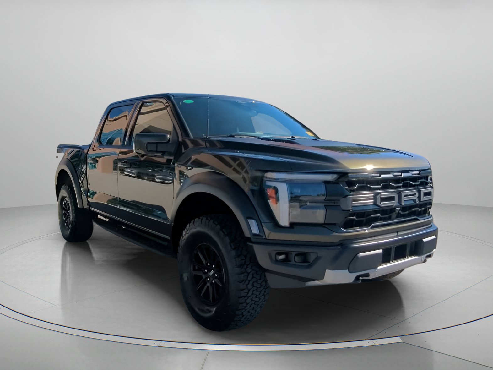 2025 Ford F-150 Raptor photo 3