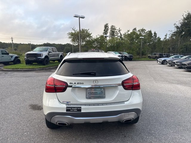2018 Mercedes Benz GLA 250 photo 4