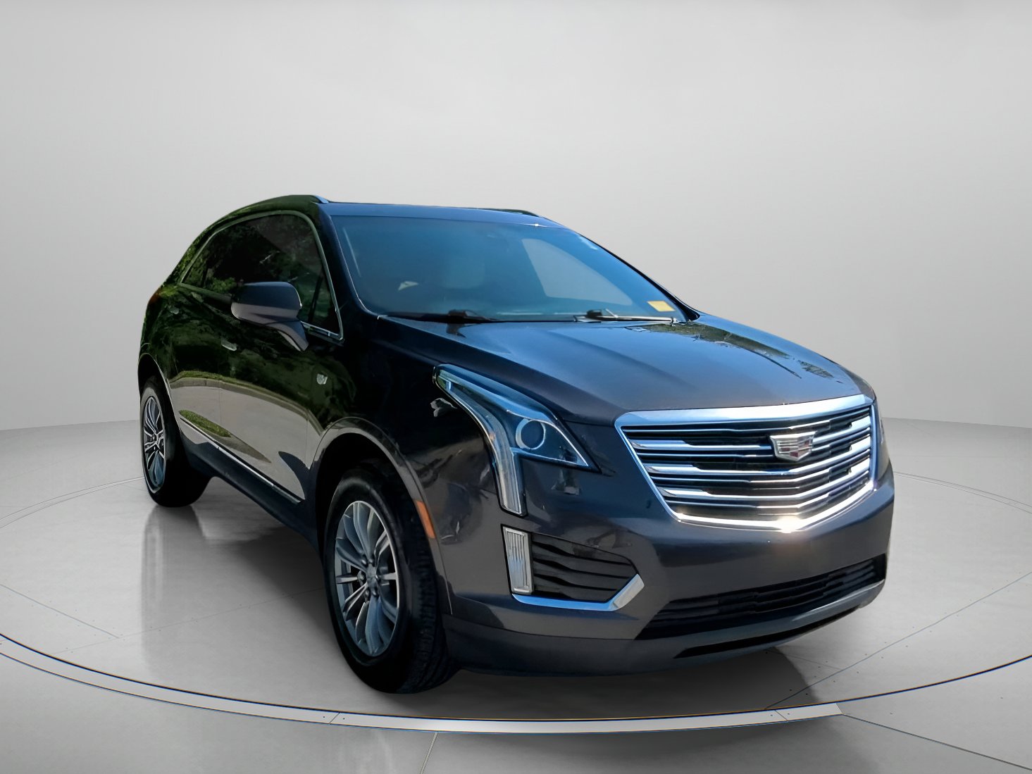 2017 Cadillac XT5 Luxury photo 3
