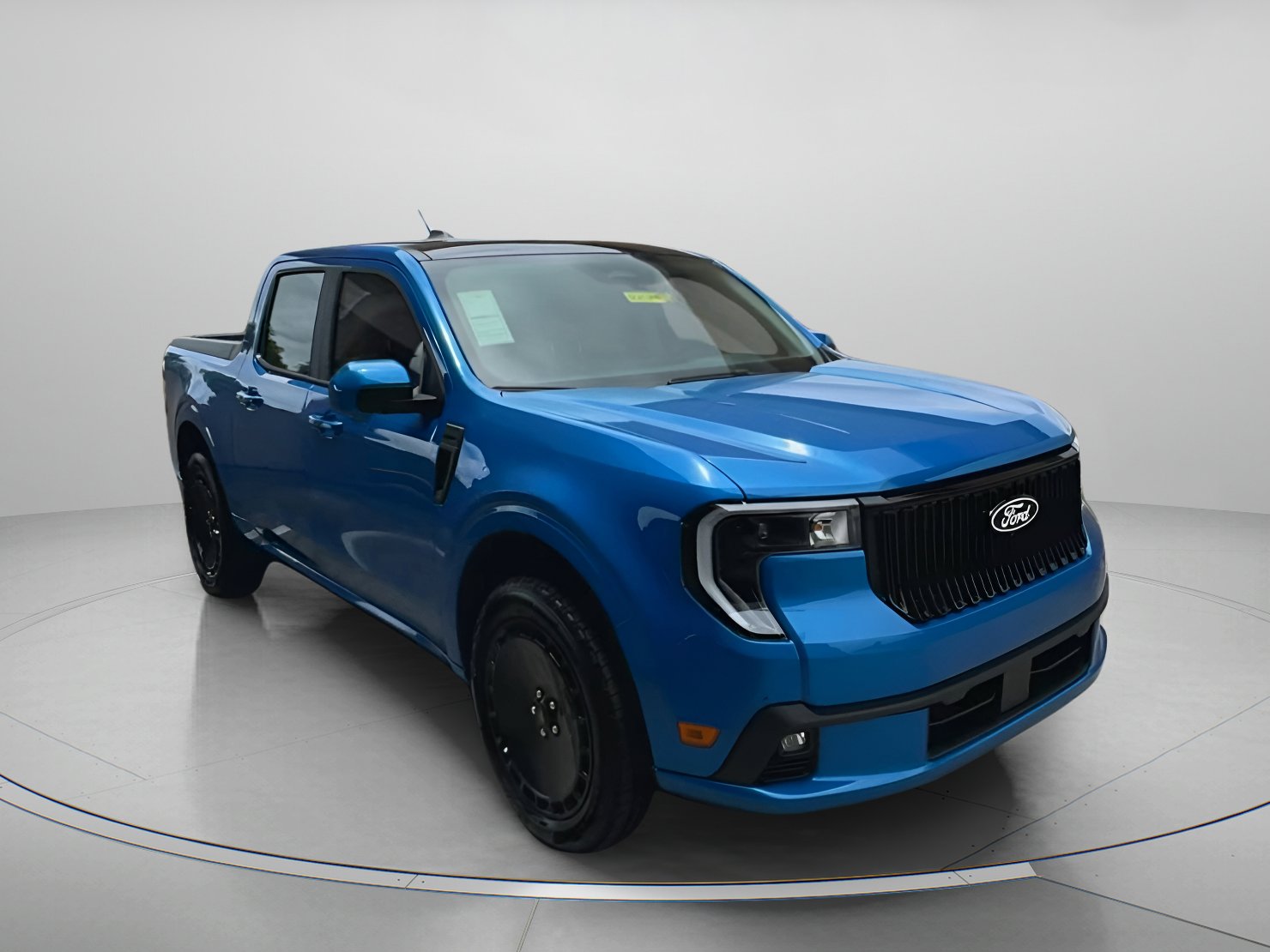 2025 Ford Maverick photo 2