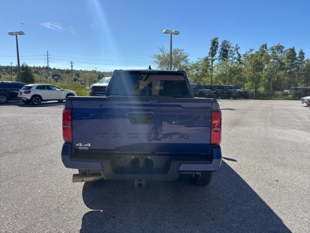 Used 2024 Toyota Tacoma  Truck Double Cab
