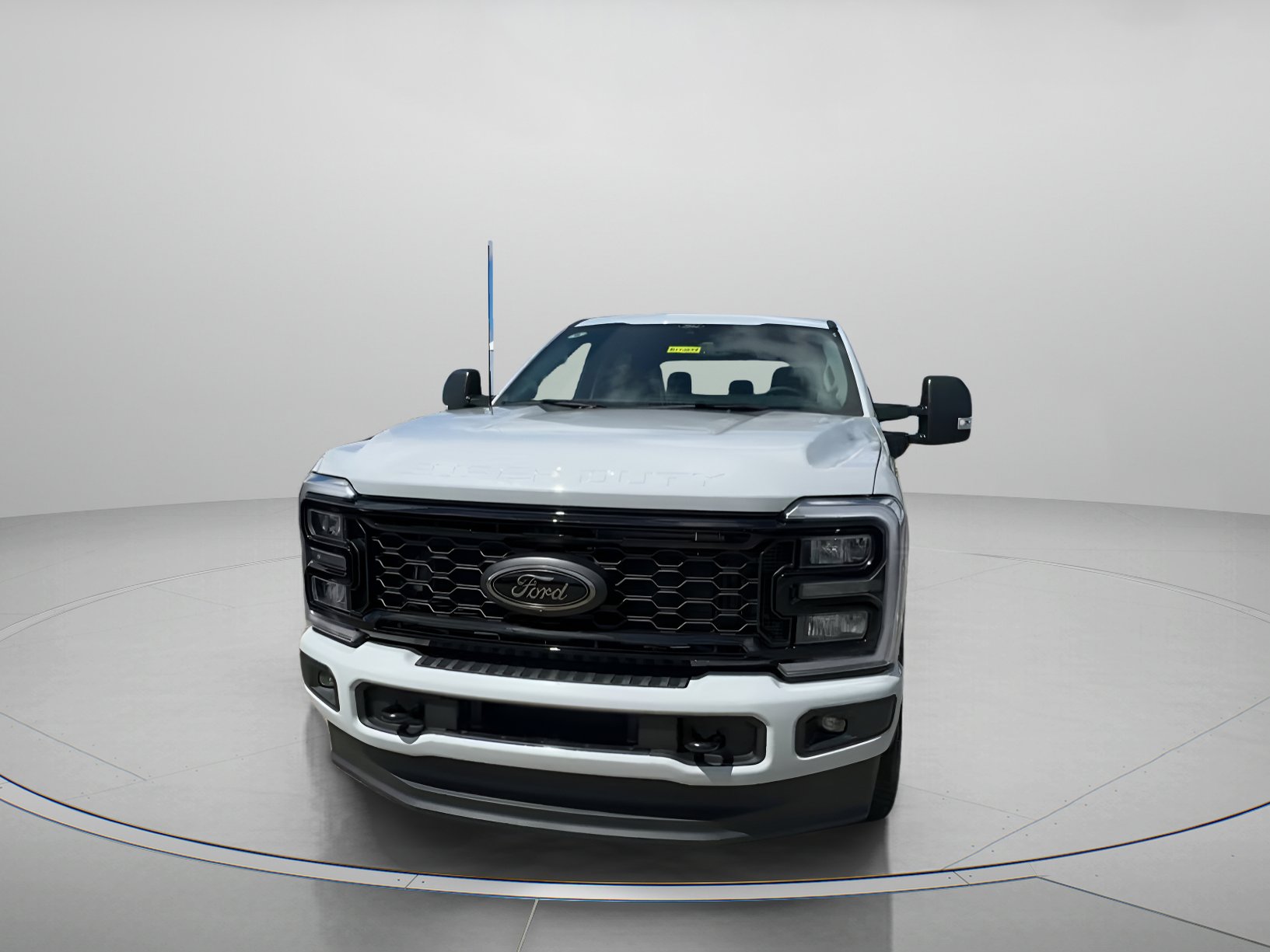 2026 Ford F-250 XLT photo 4