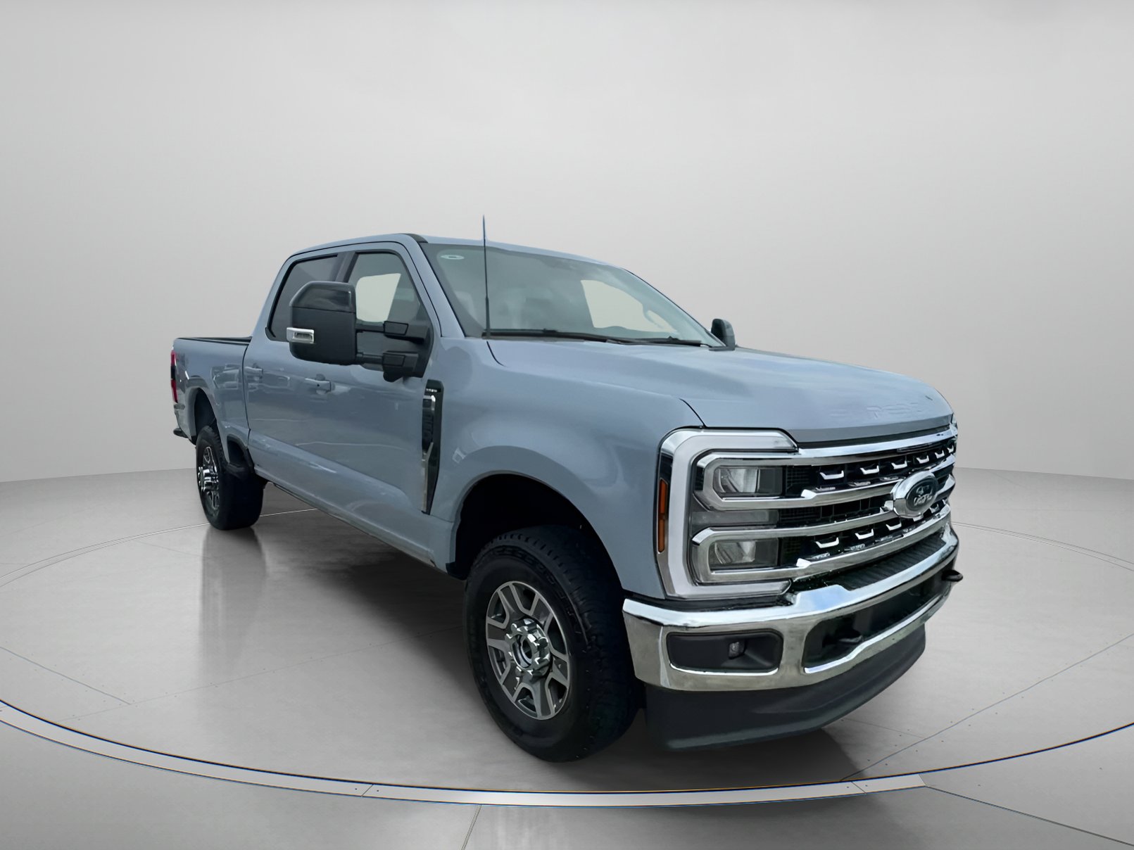 2026 Ford F-250 Lariat photo 3