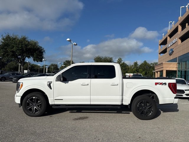 2021 Ford F-150 XLT photo 2