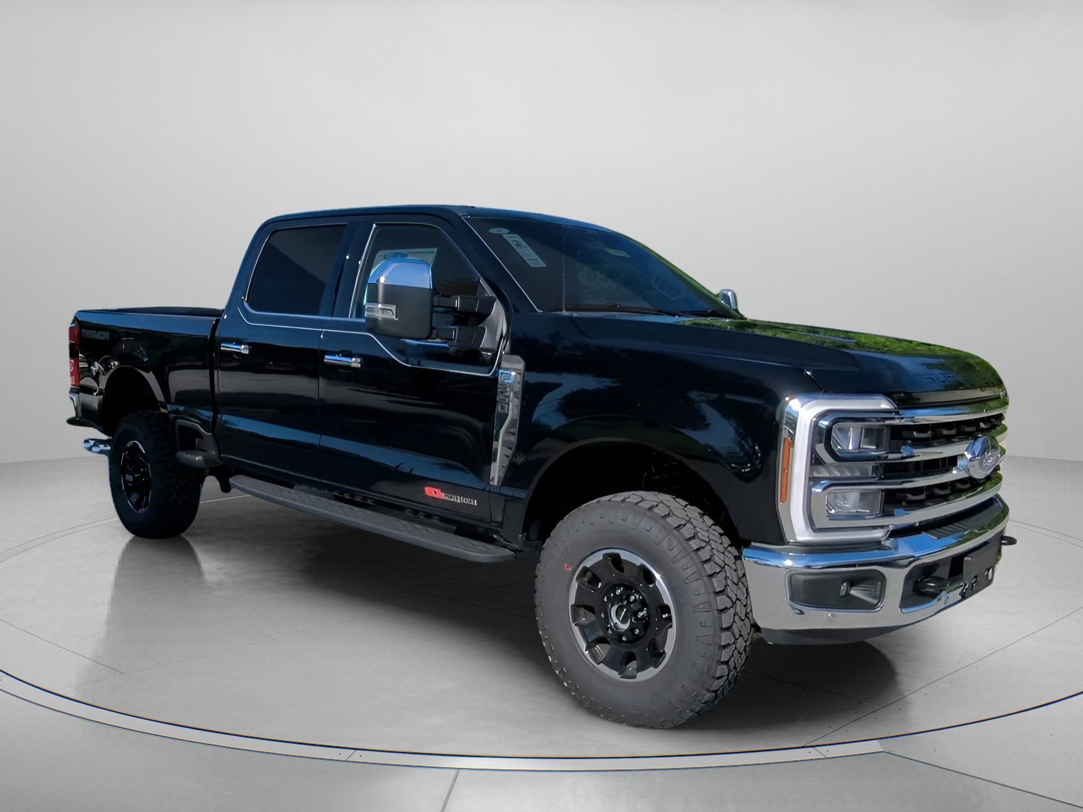 2025 Ford F-350 King Ranch photo 2