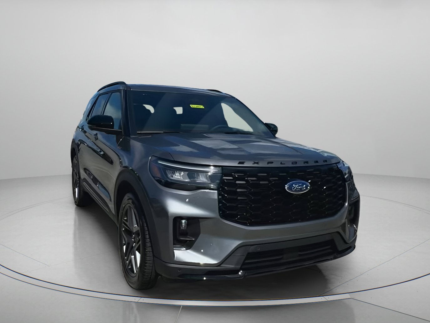 2025 Ford Explorer ST-Line photo 4