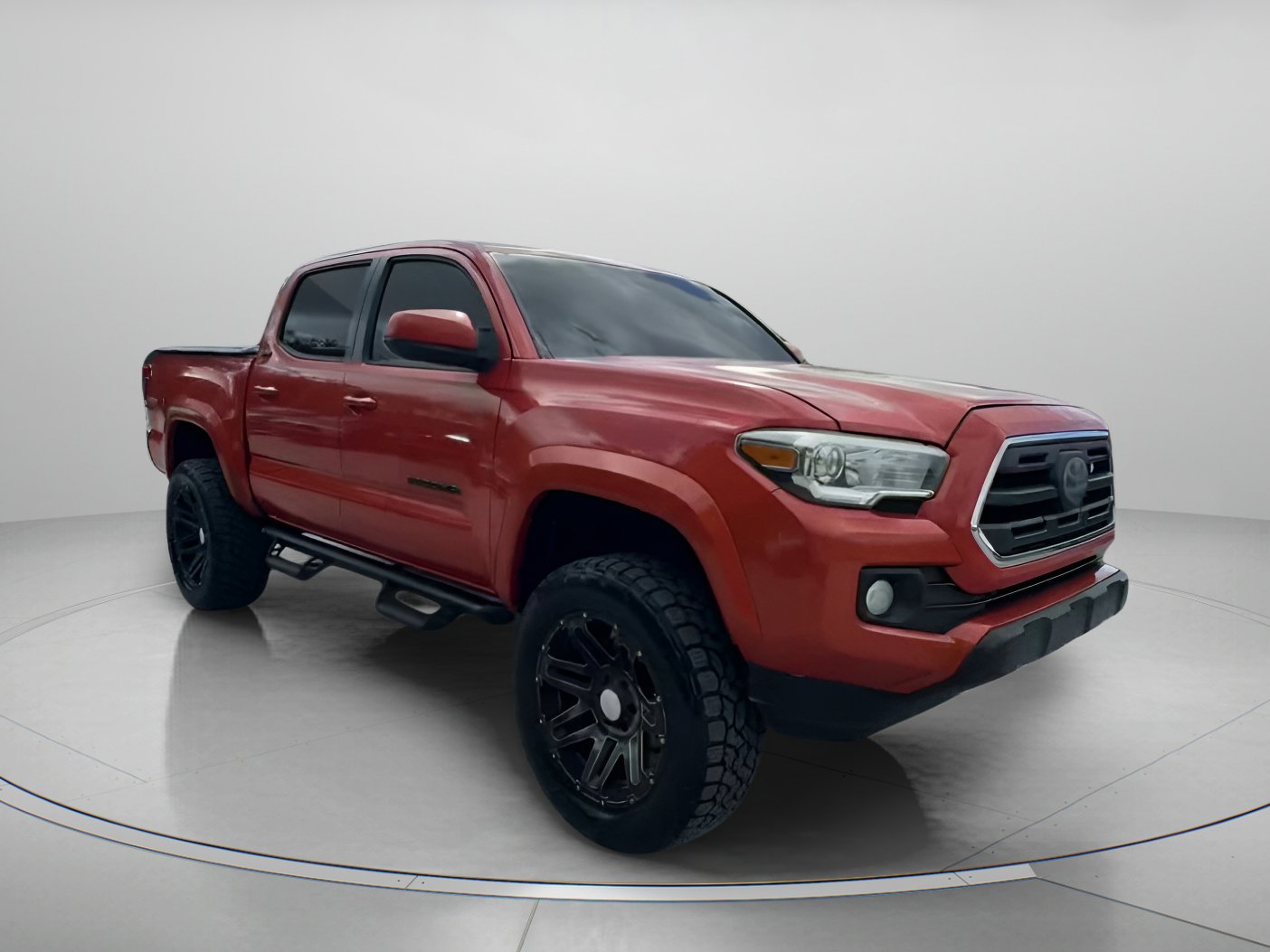 2018 Toyota Tacoma SR5 V6 photo 2