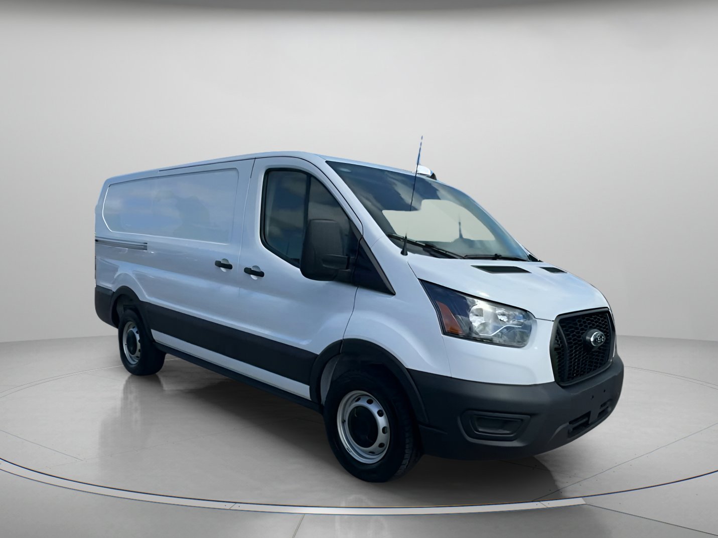2025 Ford Transit Cargo Van photo 2