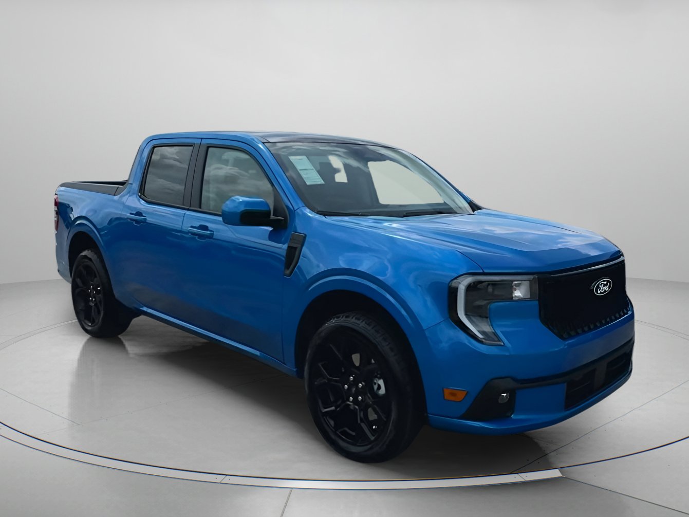 2025 Ford Maverick photo 3
