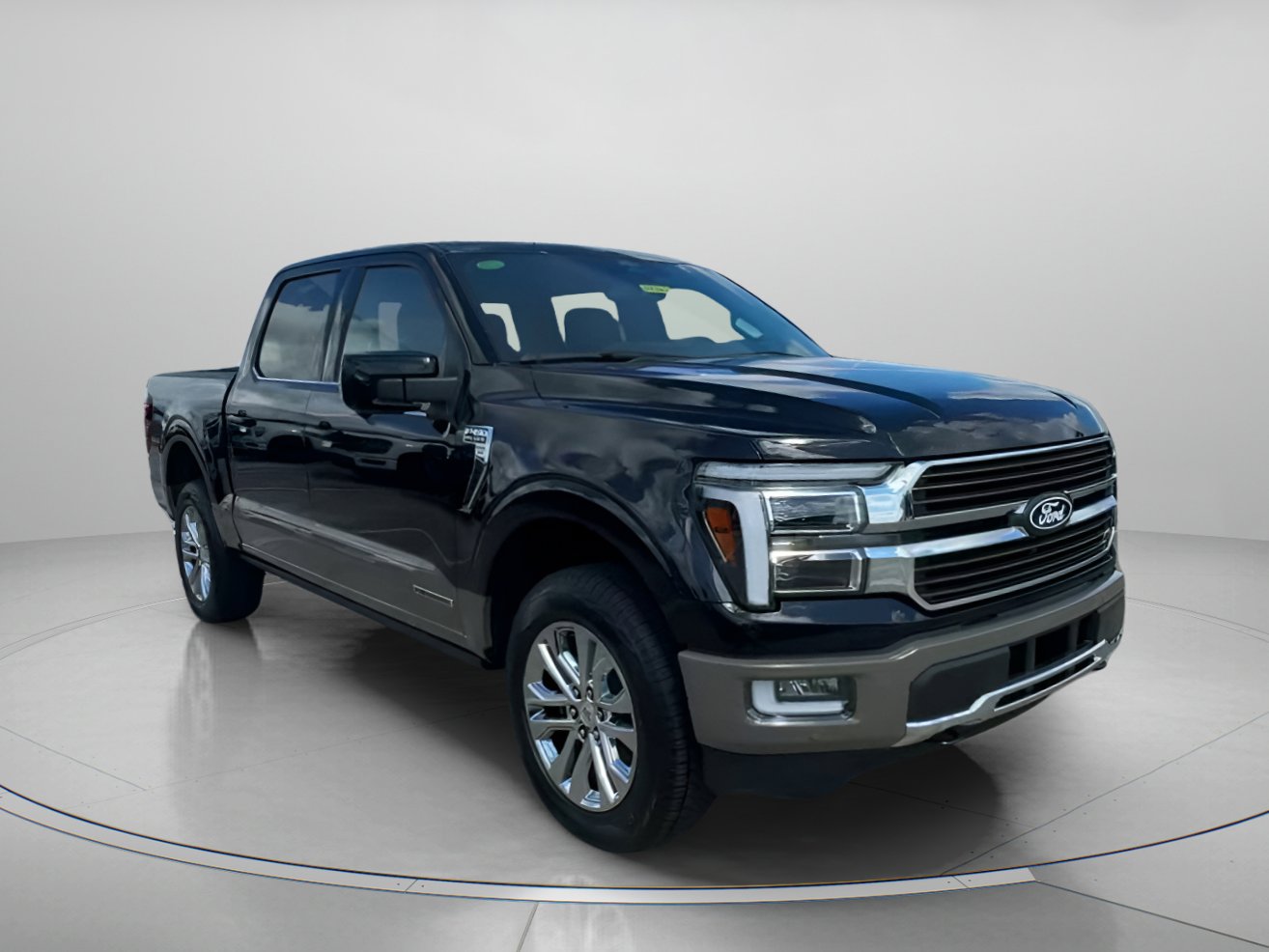 2025 Ford F-150 King Ranch photo 2