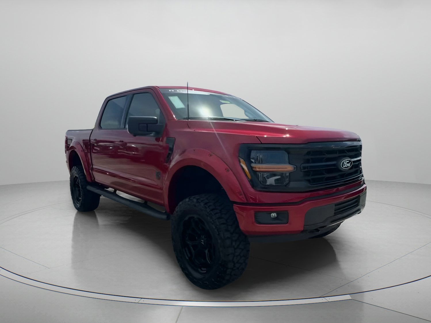 2025 Ford F-150 XLT photo 2