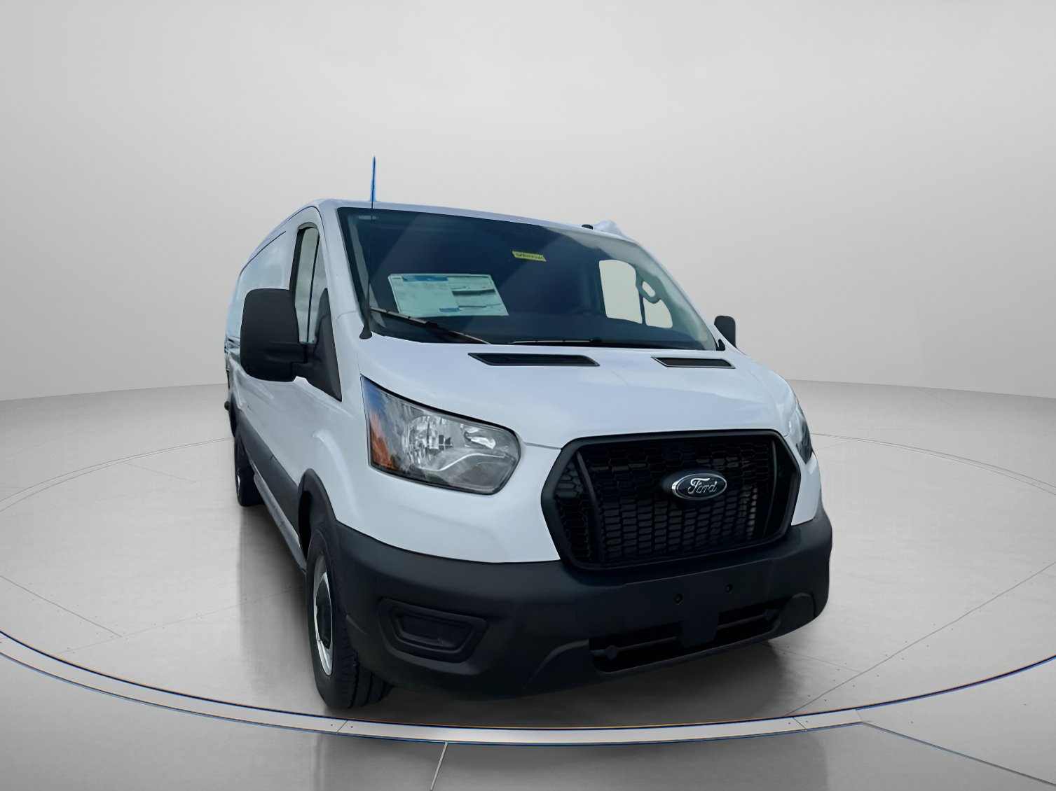2025 Ford Transit photo 4