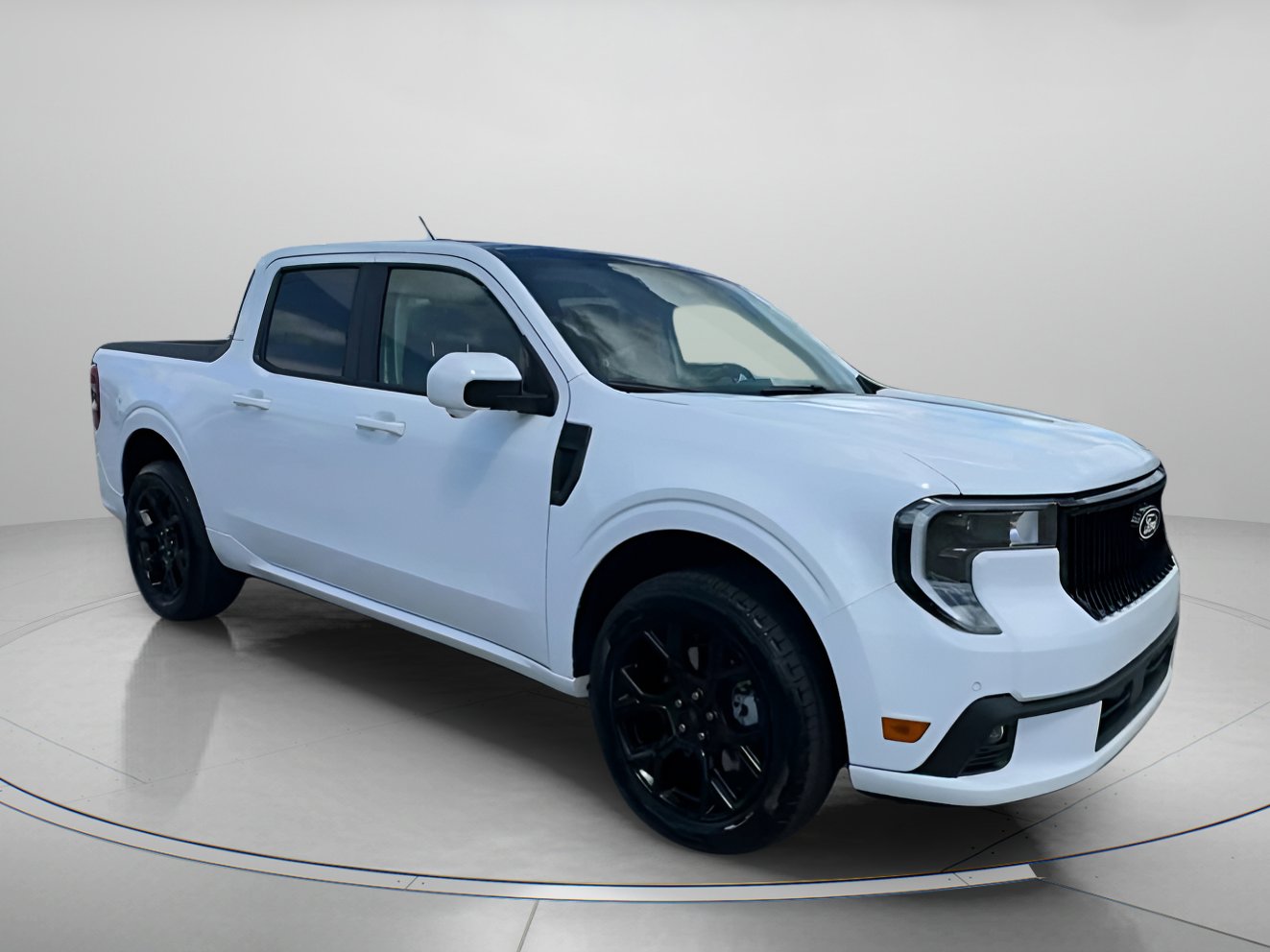 2025 Ford Maverick photo 2