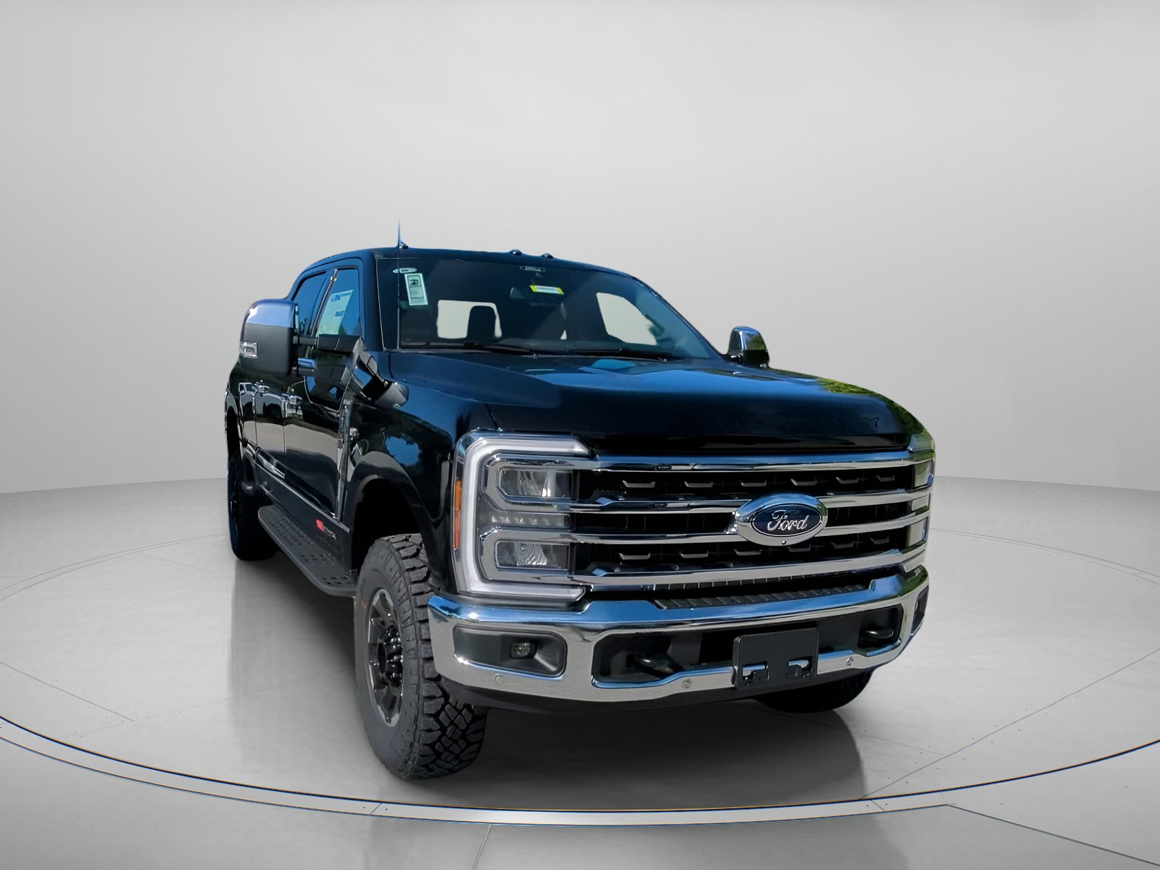 2025 Ford F-350 King Ranch photo 4