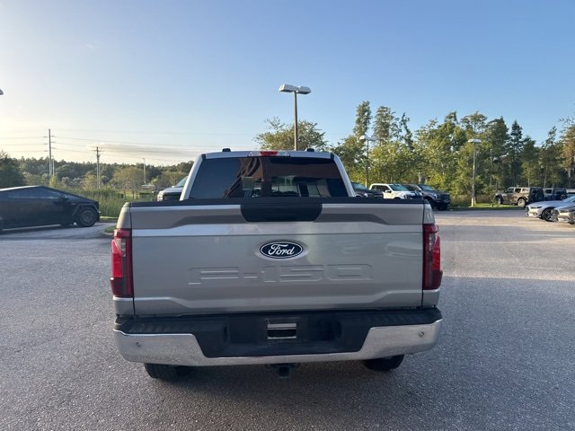 2025 Ford F-150 XLT photo 3