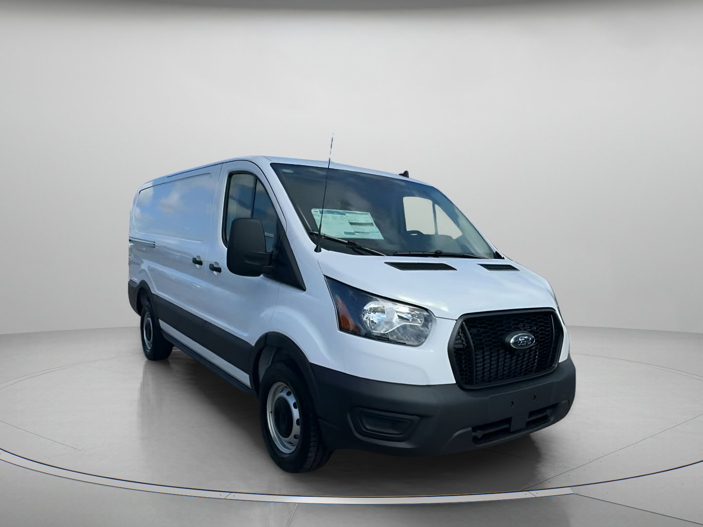 2025 Ford Transit Cargo Van photo 3