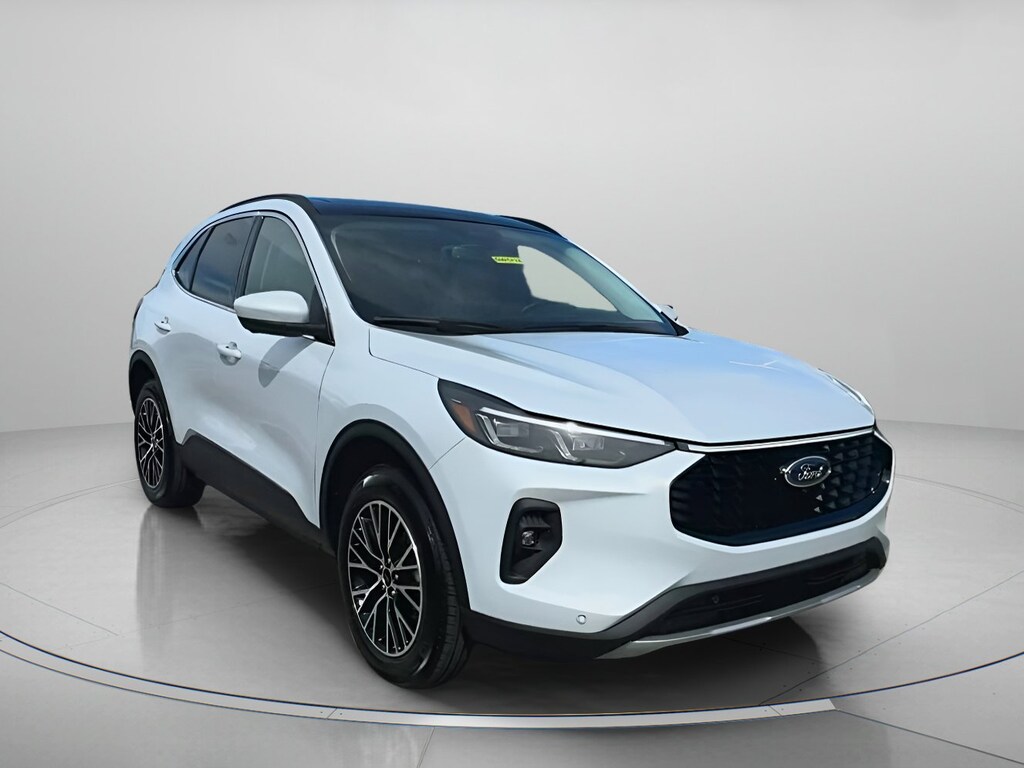 New 2026 Ford Escape PHEV SUV