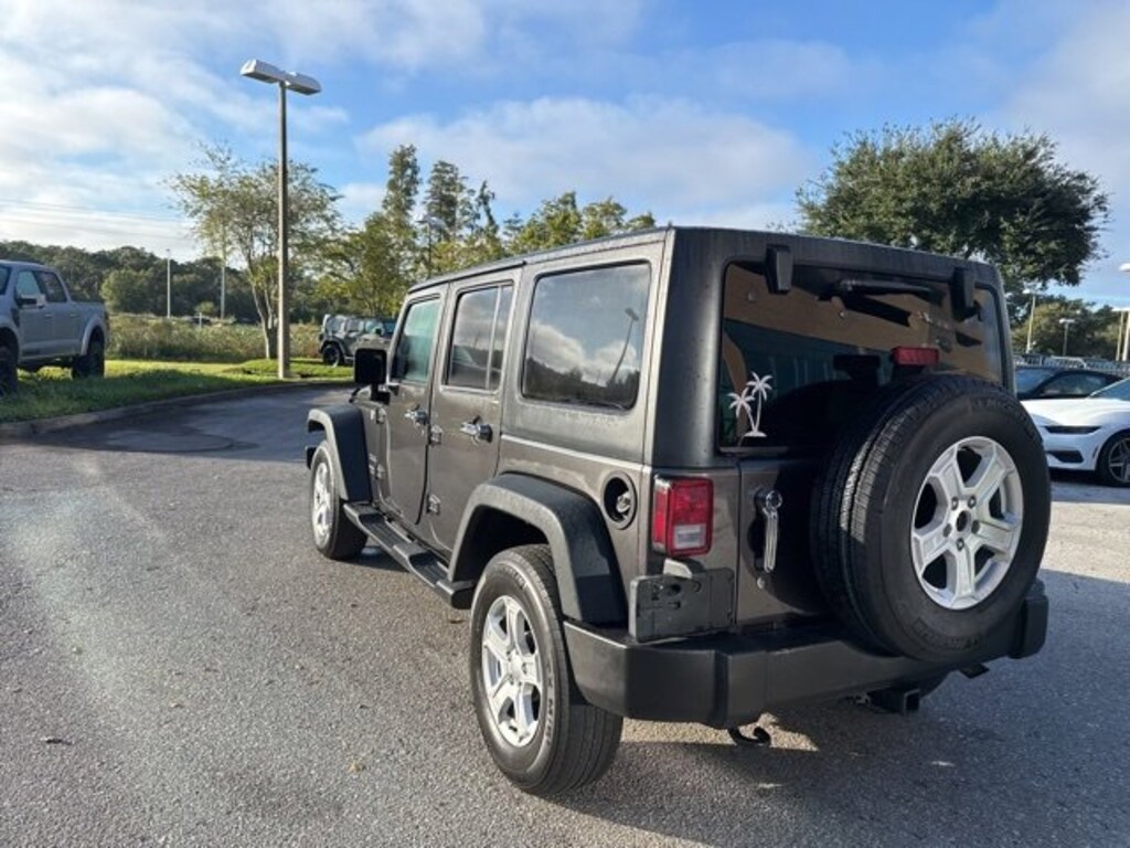 Used 2017 Jeep Wrangler JK Unlimited Sport 4x4 SUV