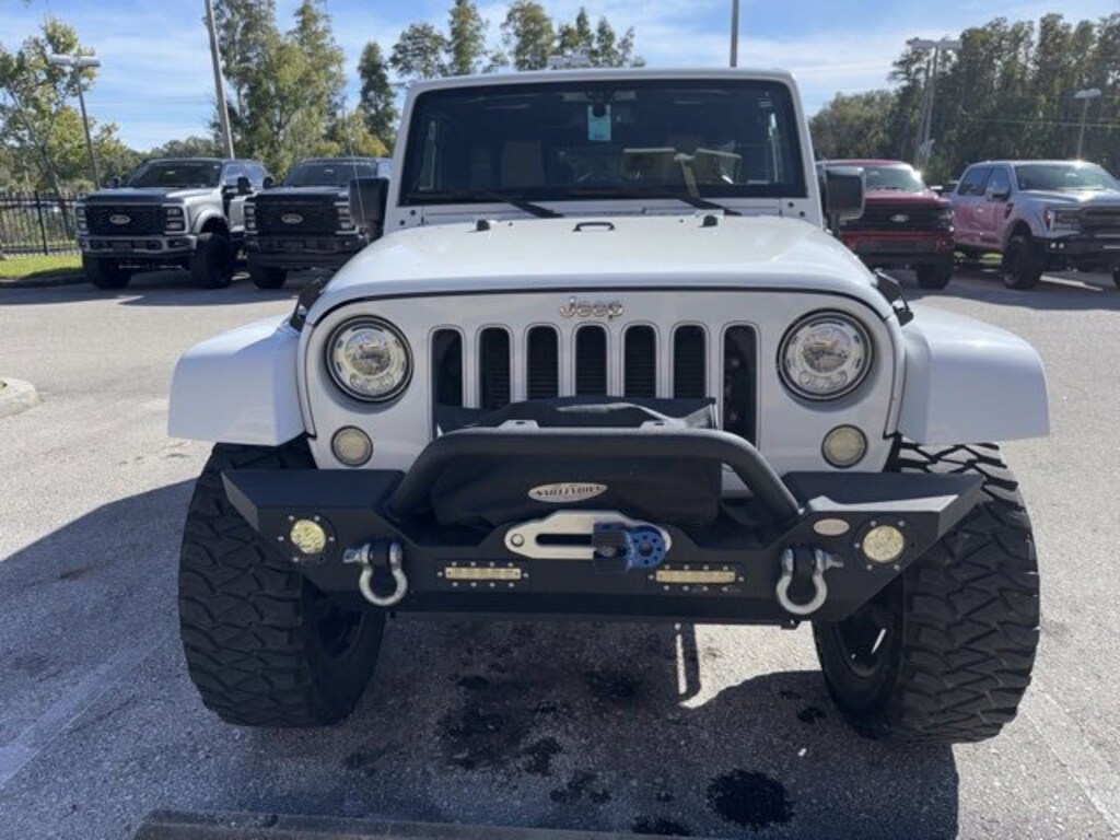 Used 2018 Jeep Wrangler JK Unlimited Sahara 4x4 SUV