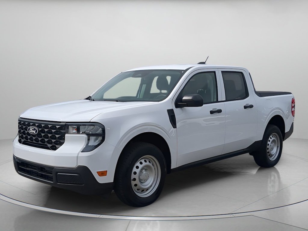 New 2025 Ford Maverick XL Truck SuperCrew