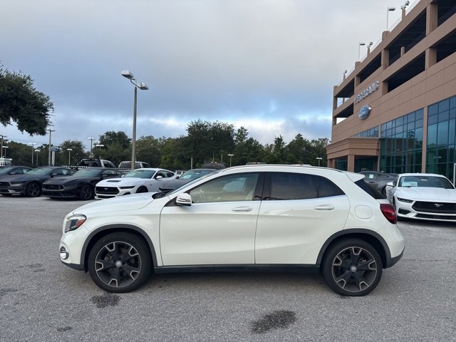 2018 Mercedes Benz GLA 250 photo 2