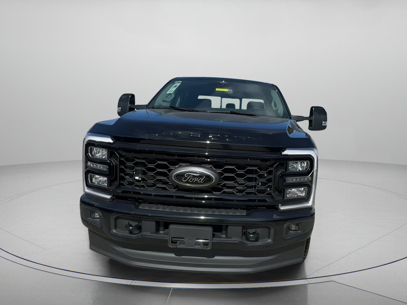 2025 Ford F-250 Lariat photo 4