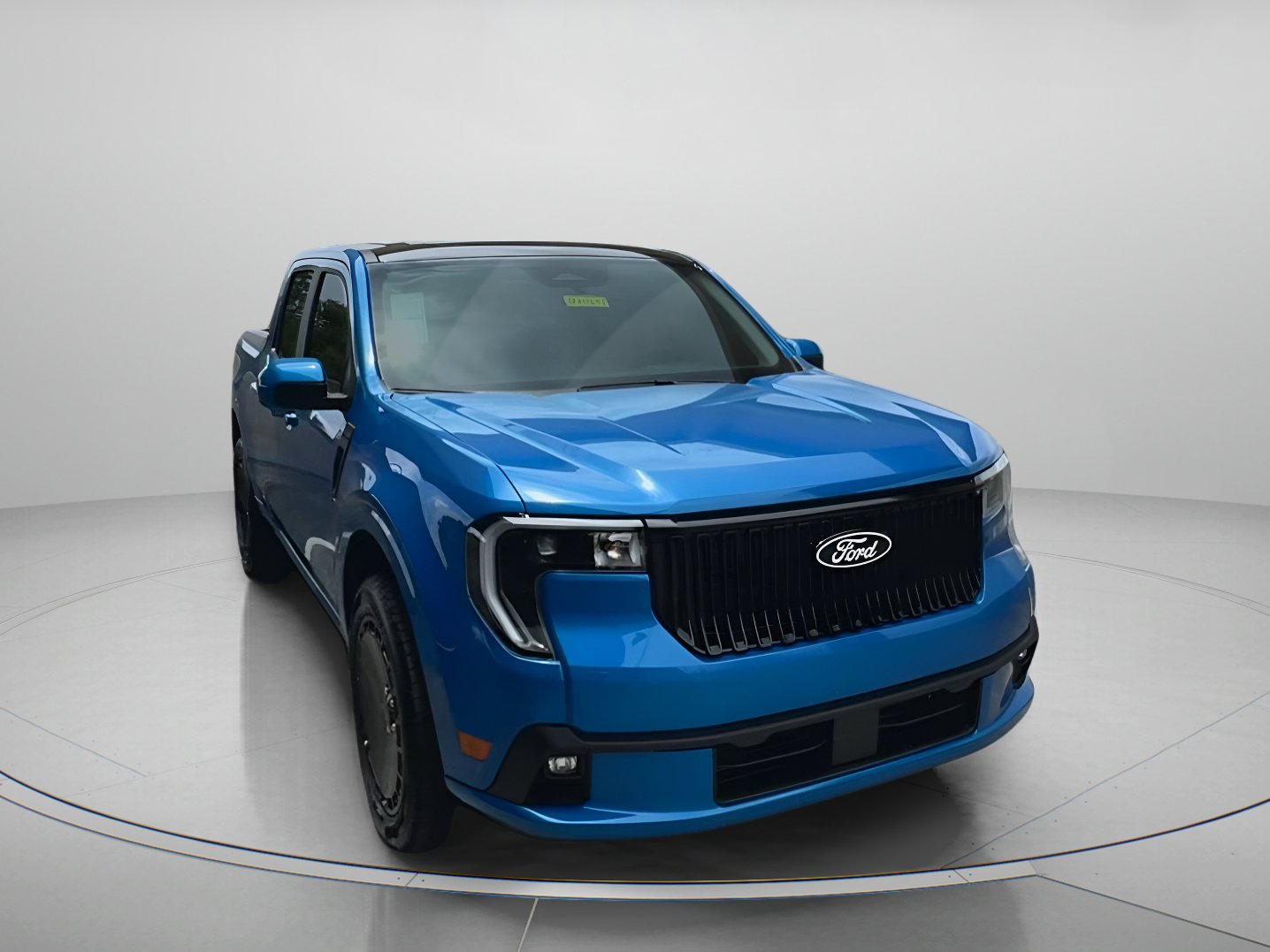 2025 Ford Maverick photo 3