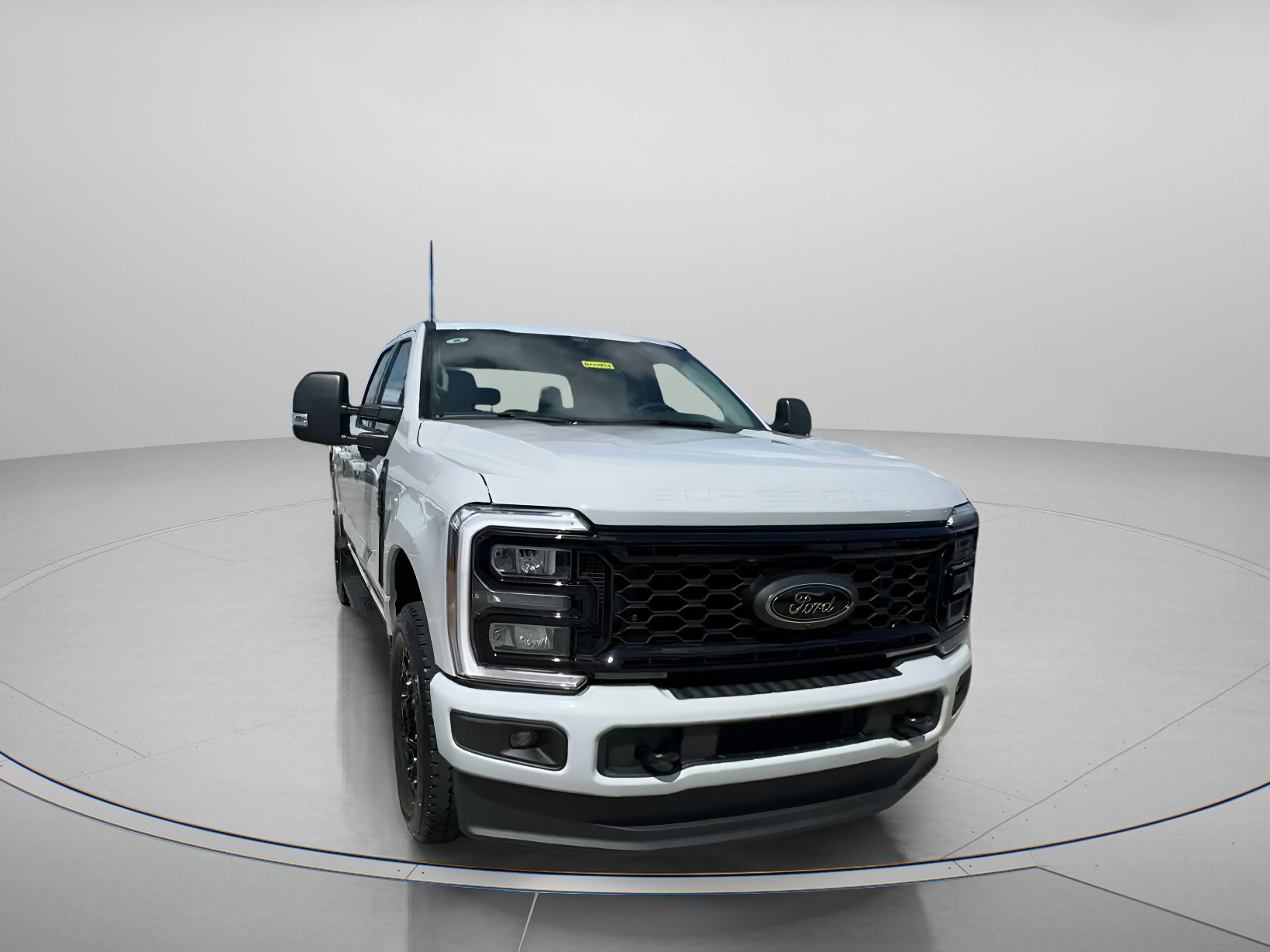2026 Ford F-250 XLT photo 2