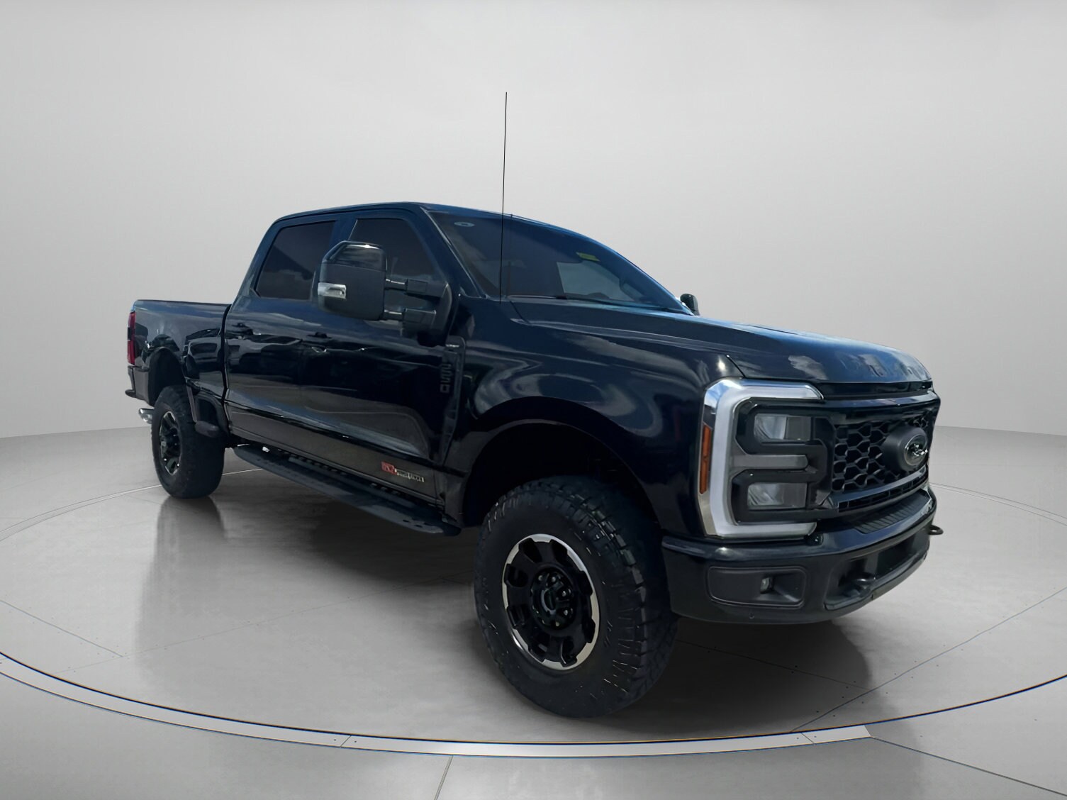 2025 Ford F-250 Lariat photo 3