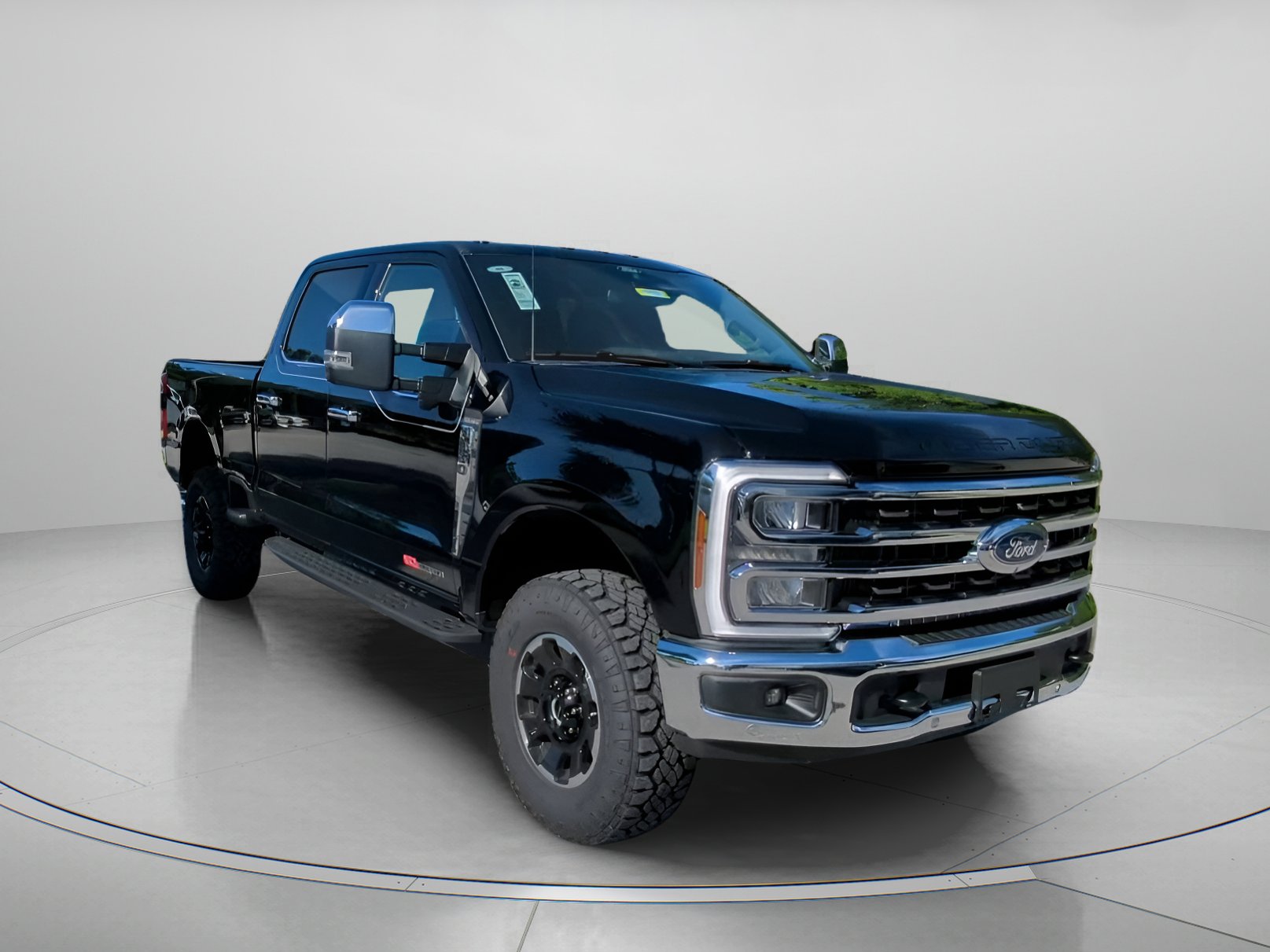 2025 Ford F-350 King Ranch photo 3