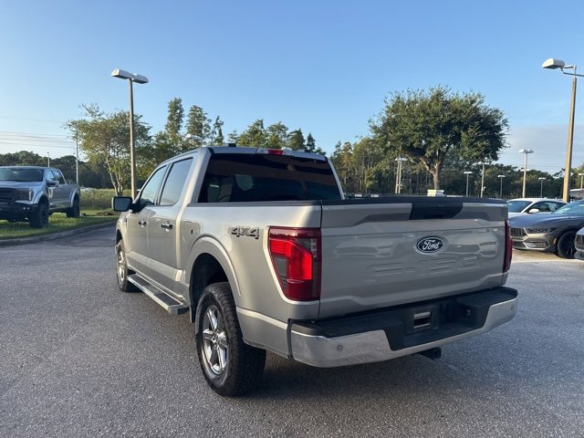 2025 Ford F-150 XLT photo 2