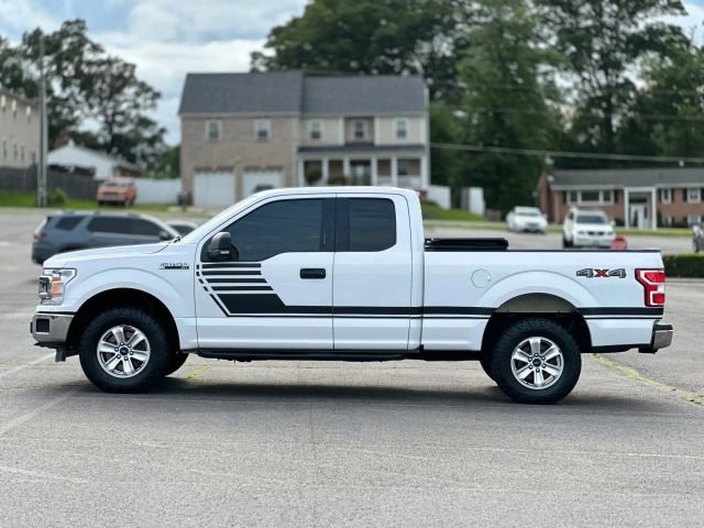 2019 Ford F-150 XLT photo 3
