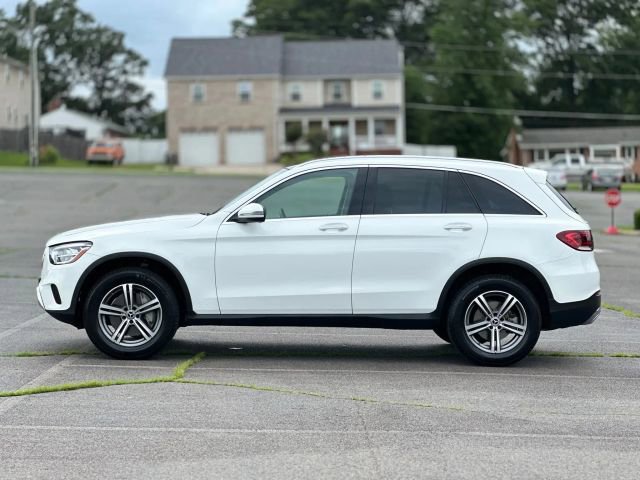 2020 Mercedes Benz GLC 300 4MATIC photo 3