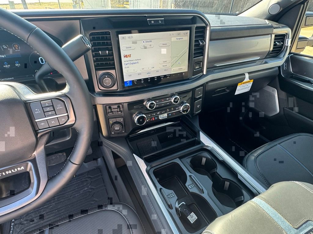 2026 Ford F-250 Super Duty Platinum - Photo 13