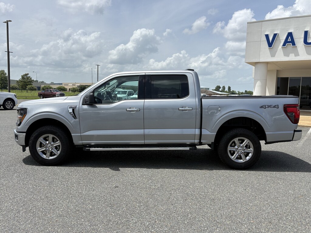 Used 2025 Ford F-150 XLT Truck