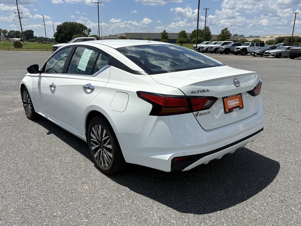 Used 2025 Nissan Altima SV