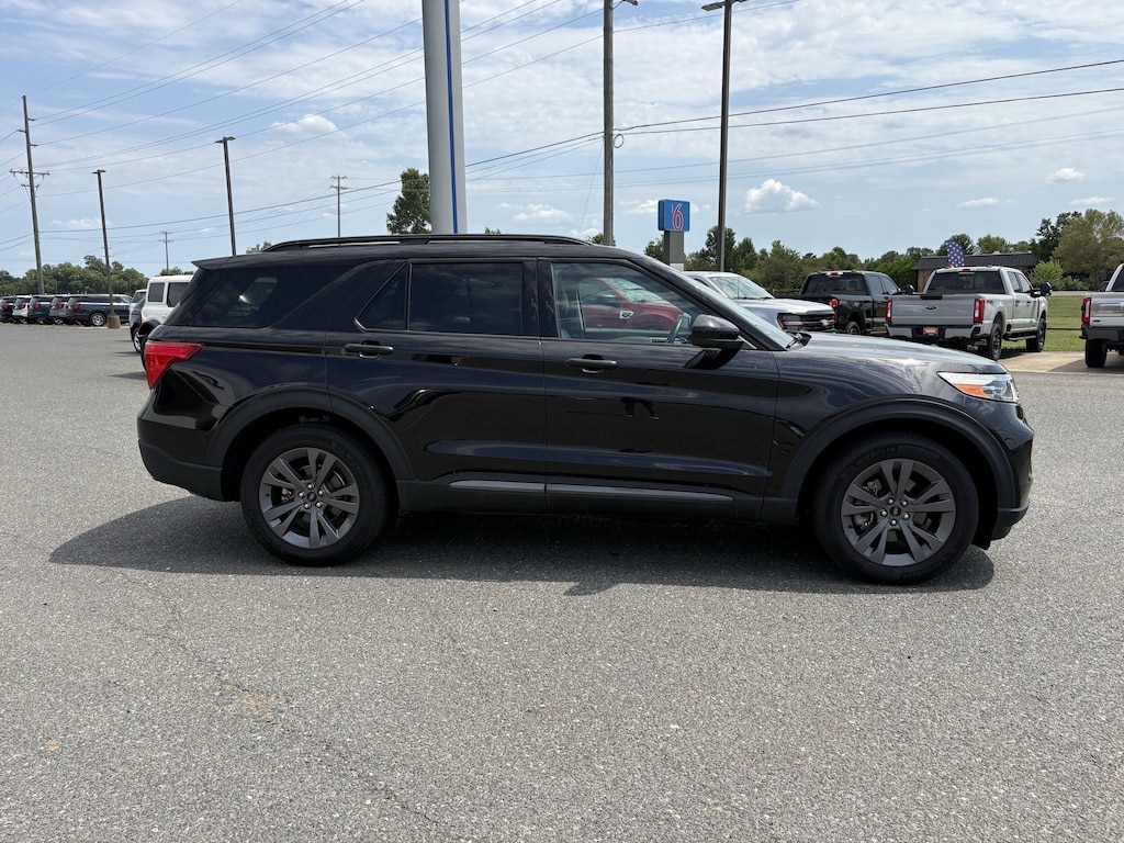 Used 2024 Ford Explorer XLT SUV