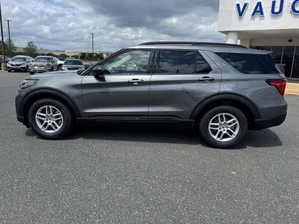 New 2026 Ford Explorer SUV