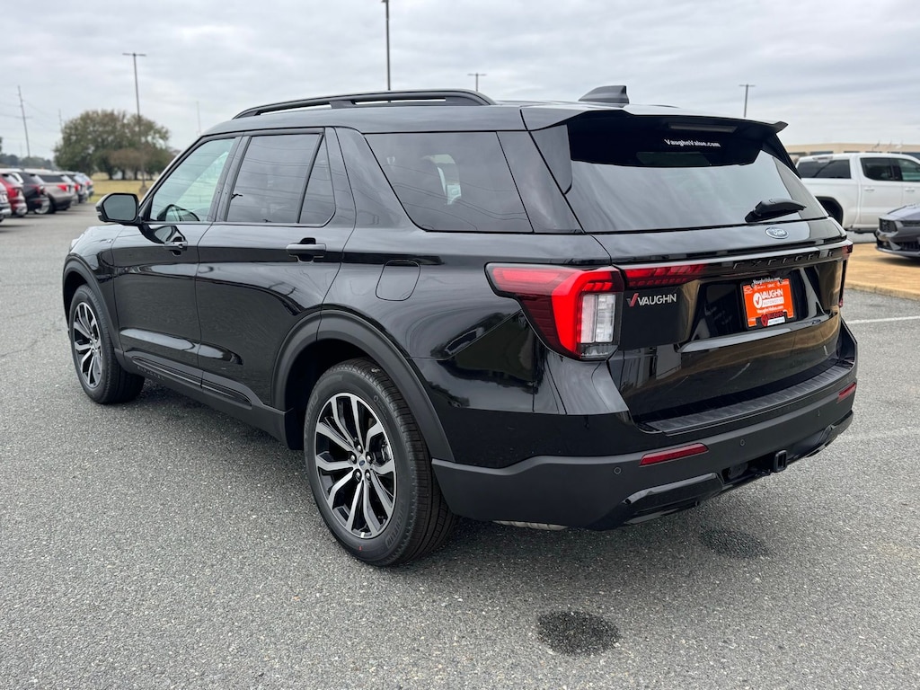New 2026 Ford Explorer ST-Line SUV