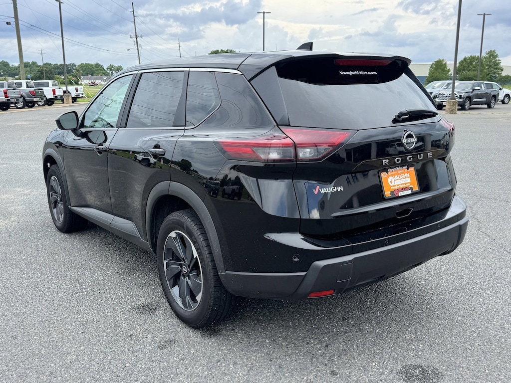 Used 2025 Nissan Rogue SV SUV