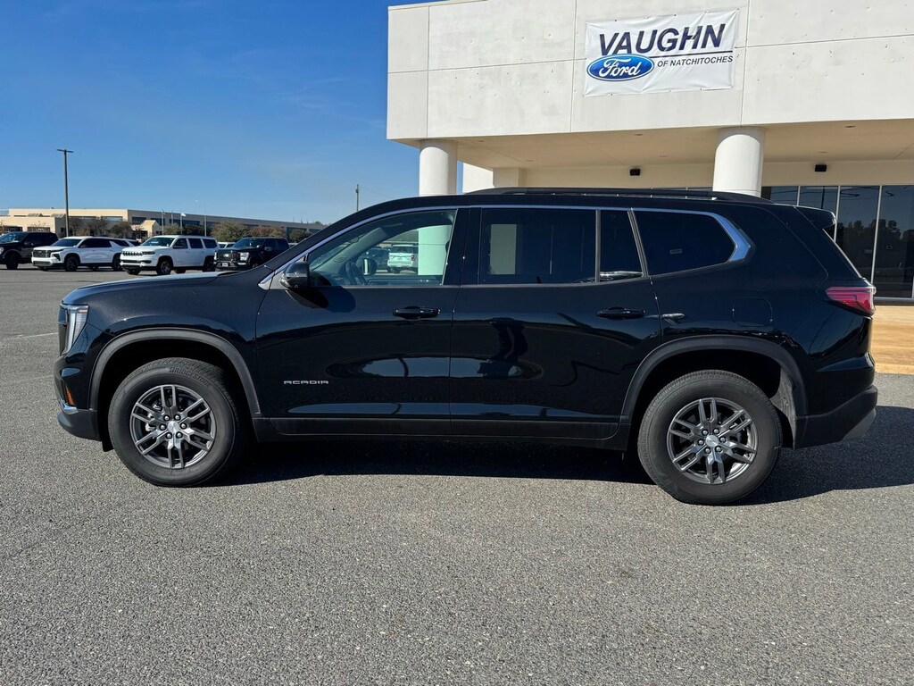 Used 2025 GMC Acadia FWD Elevation SUV