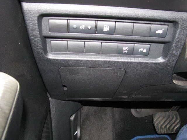2024 Mitsubishi Outlander Plug-in Hybrid SE - Photo 23