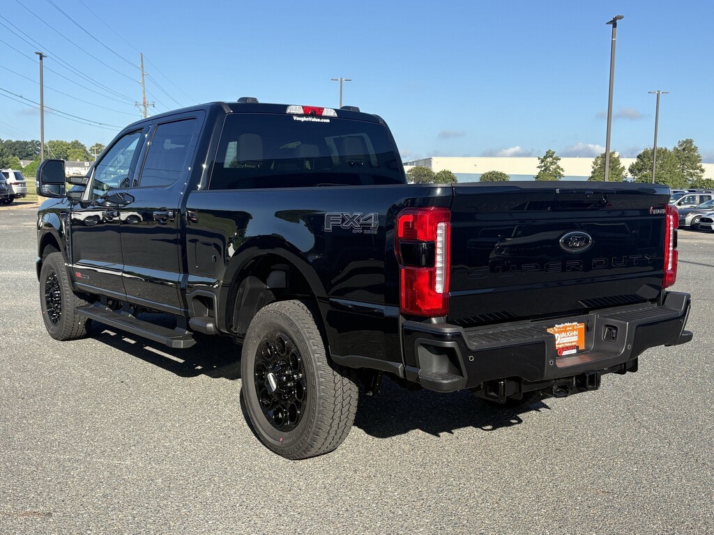 New 2026 Ford F-250 XLT Truck Crew Cab