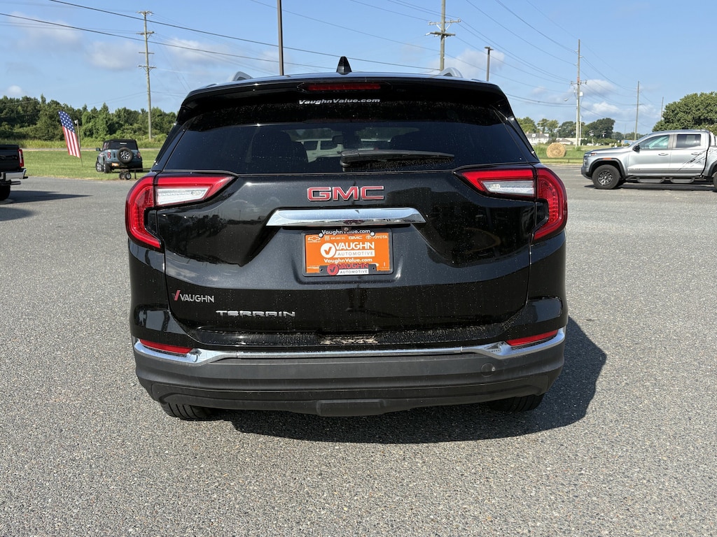Used 2022 GMC Terrain SLT SUV