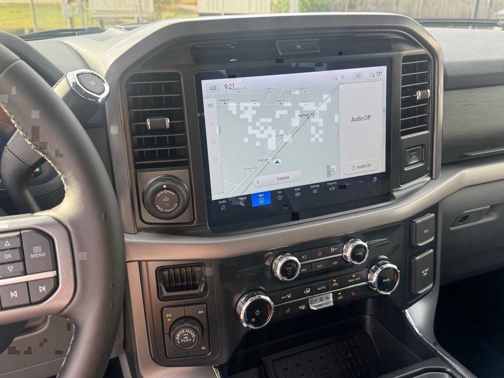 2025 Ford F-150 XLT - Photo 13