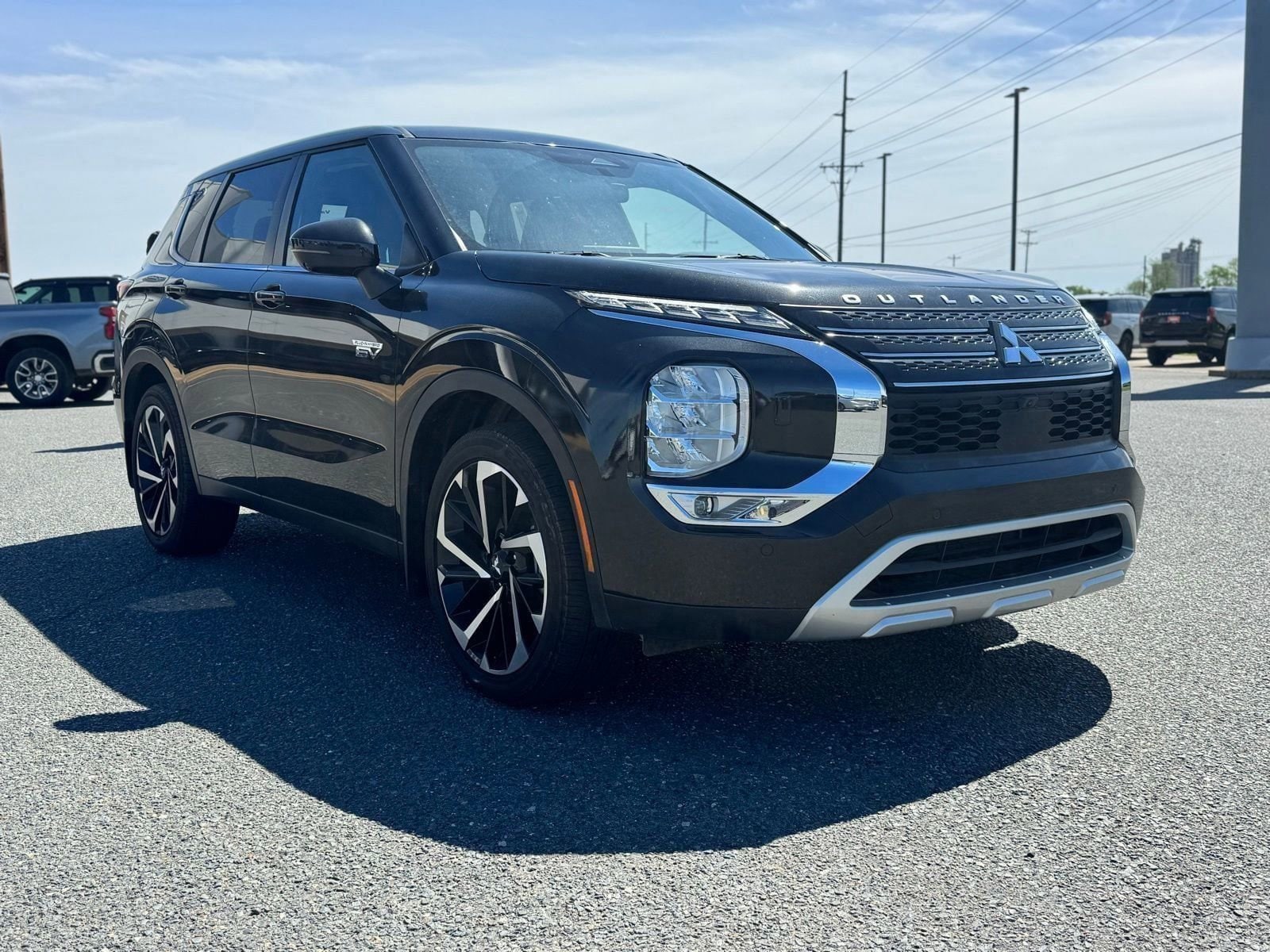 2024 Mitsubishi Outlander Plug-in Hybrid SE - Photo 7
