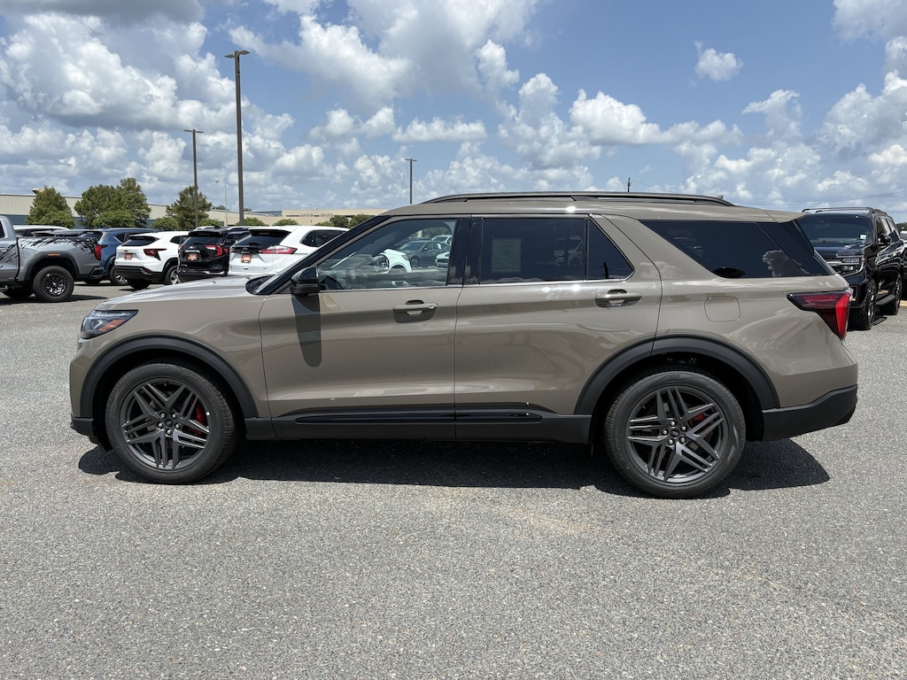 New 2026 Ford Explorer ST SUV